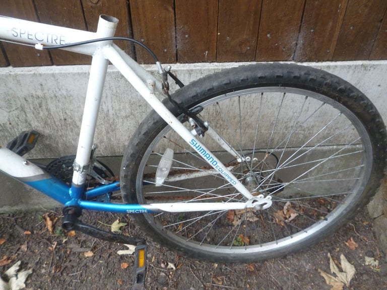 MENS BIKE SPARES OR REPAIR 