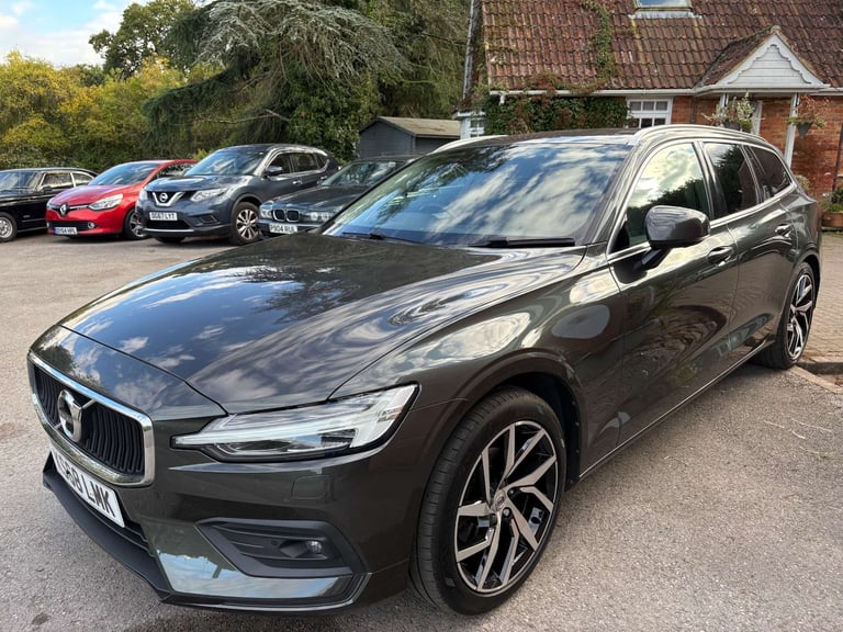 2018 Volvo V60 2.0 V60 Momentum Pro D3 Auto 5dr Estate Diesel Automatic