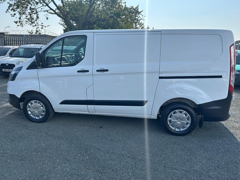 2018 Ford Transit Custom 2.0 TDCi 105ps Low Roof Van PANEL VAN Diesel Manual