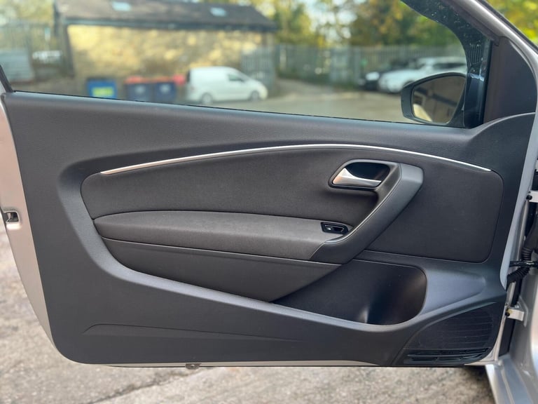 2015 Volkswagen Polo 1.0 BlueMotion Tech SE Euro 6 (s/s) 3dr HATCHBACK Petrol Manual