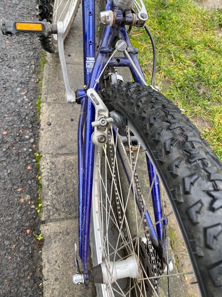 Trek retro mountain bike 13-5”