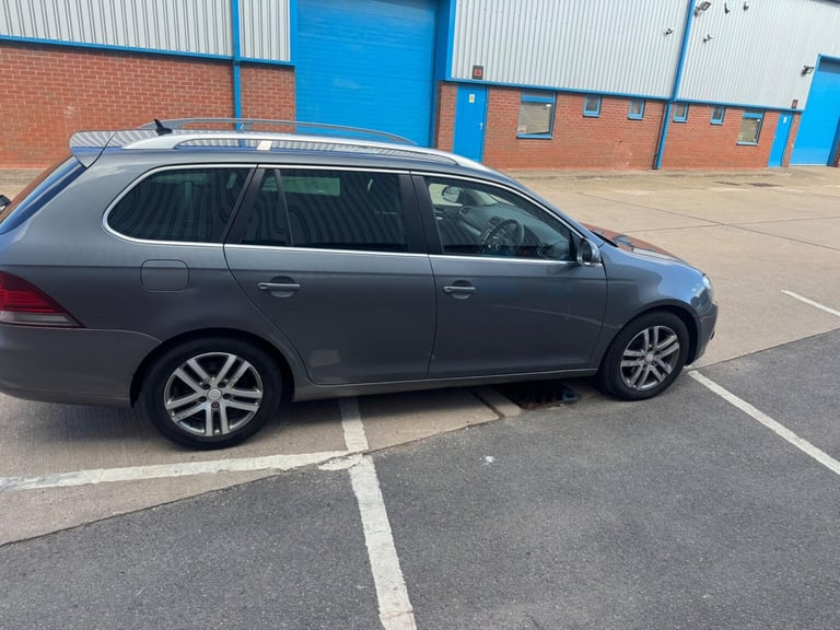 Volkswagen Golf 1.6 TDI BlueMotion Tech Sportline Euro 5 (s/s) 5dr Diesel Manual - Image 3