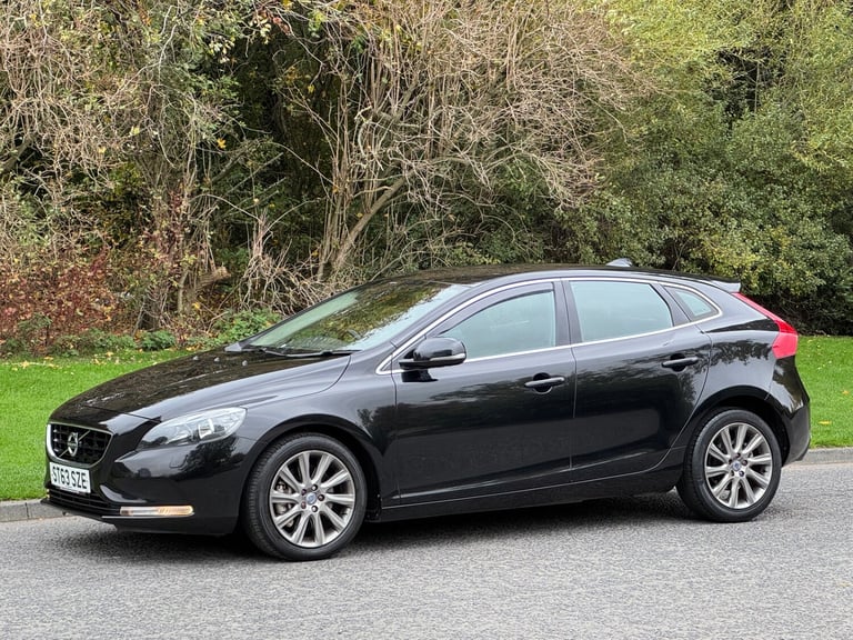 2013 63 Volvo V40 2.0 D3 SE Manual 5 Door Diesel Hatchback 