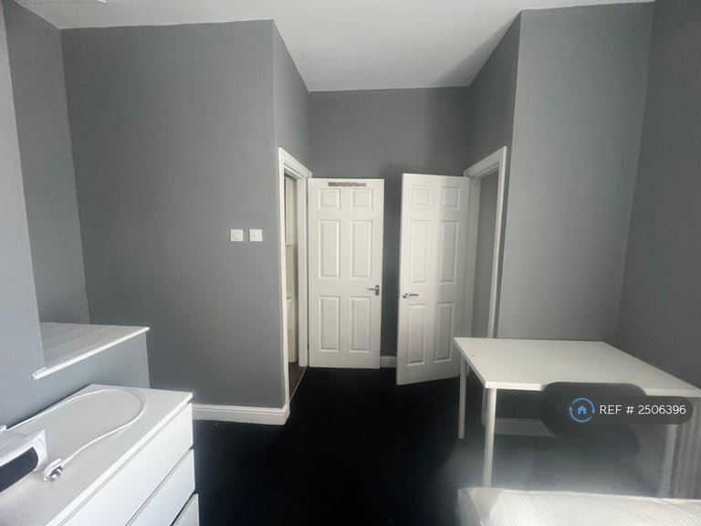 4 bedroom house in Harford Street, Middlesbrough, TS1 (4 bed) (#2506396)