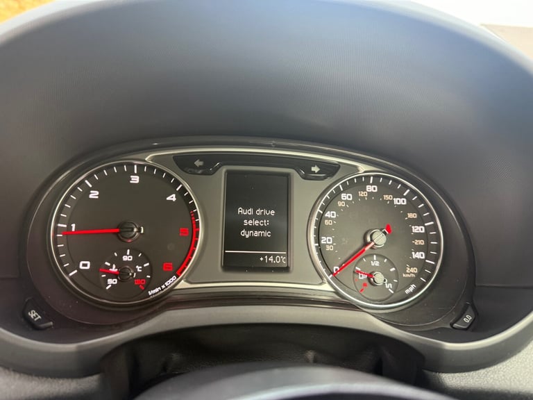 2015 Audi A1 1.6 TDI S Line 3dr HATCHBACK Diesel Manual