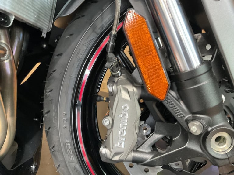 Kawasaki Ninja 1100SX SE 2025 TOUR for FREE!! FREE TOURING KIT! FREE UK DELIVERY