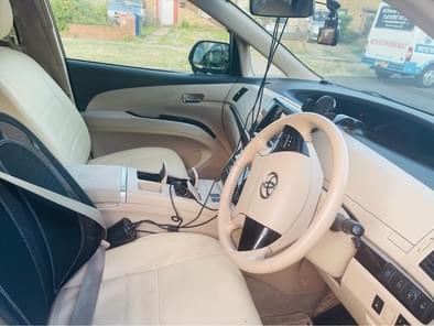 Toyota Estima , 2012, 2400 (cc)