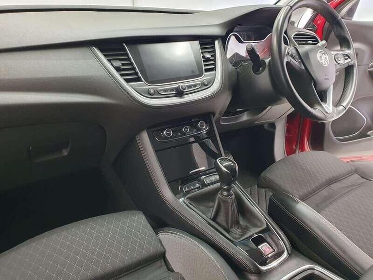 2020 Vauxhall Grandland X 1.2 Turbo SRi Nav SUV 5dr HATCHBACK Petrol Manual
