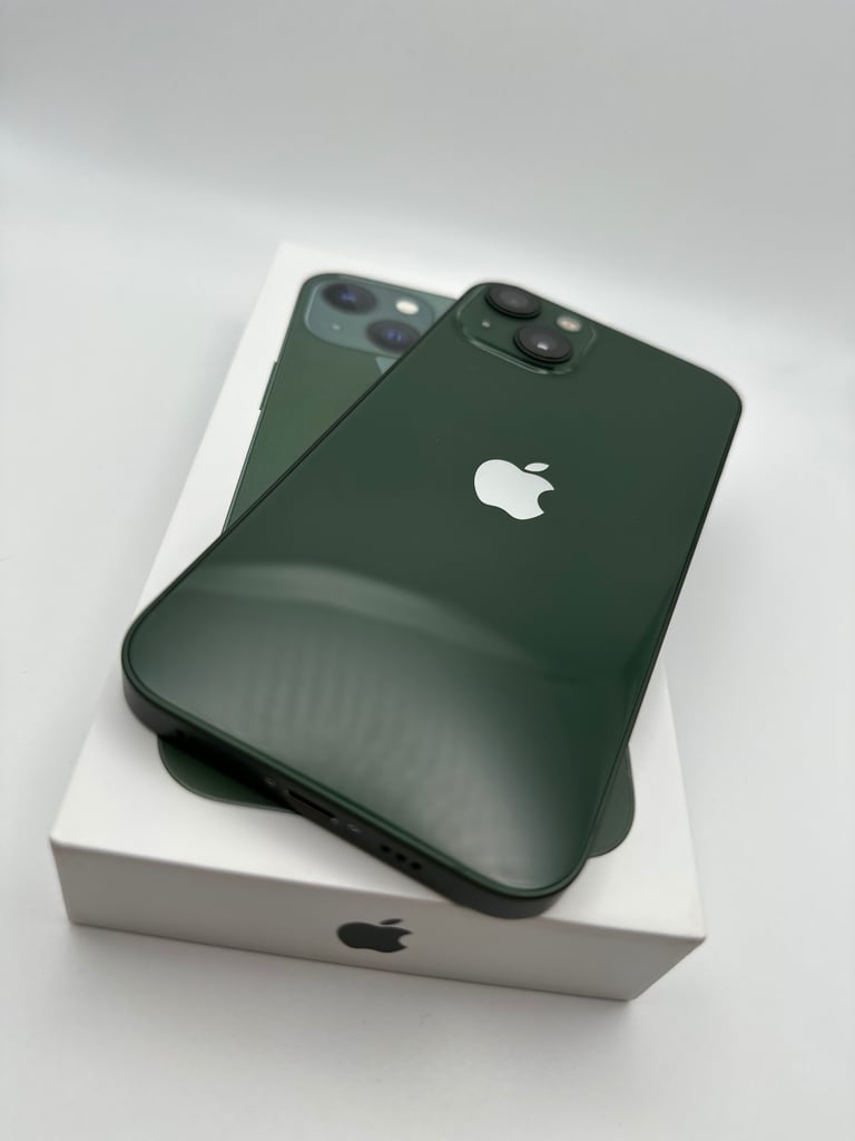PRISTINE: Apple iPhone 13, 128gb, Green (UNLOCKED)
