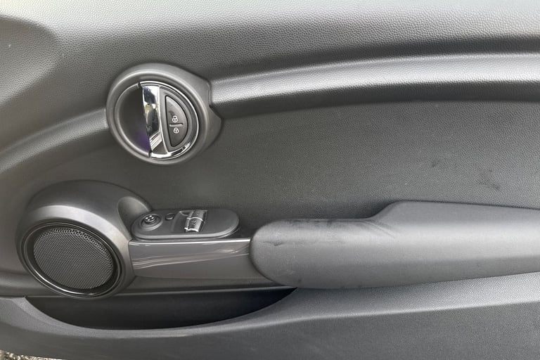 2020 MINI Hatch 1.5 Cooper Sport II 3dr HATCHBACK PETROL Manual