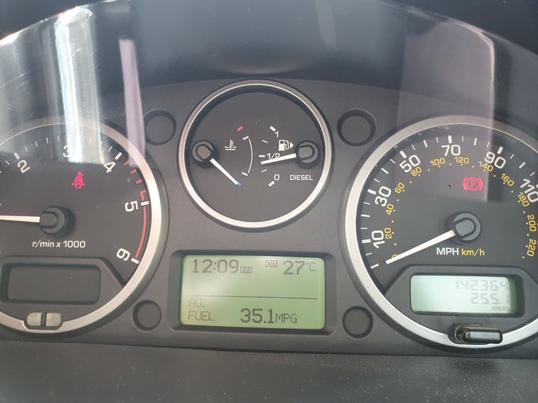 Land Rover, FREELANDER, Estate, 2011, Manual, 2179 (cc), 5 doors