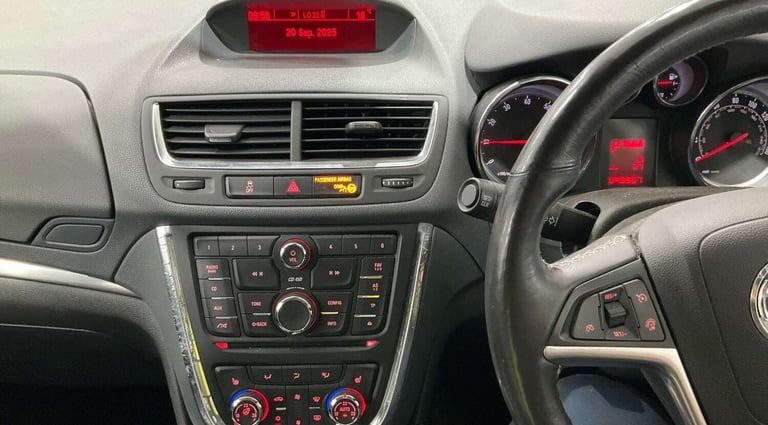 2016 Vauxhall Mokka 1.4T SE 5dr Auto HATCHBACK PETROL Automatic