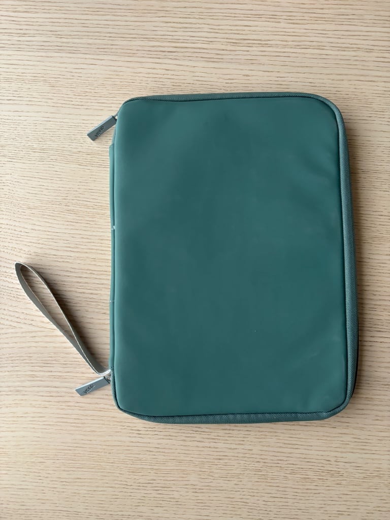 image for Bubm iPad Case/Sleeve