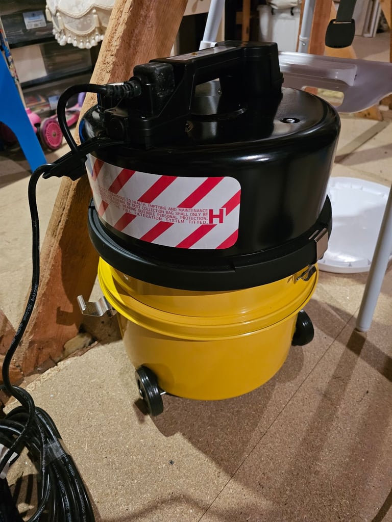 Numatic HZ 280-2 Hazardous-Duty Industrial Vacuum with Henry Hepa-Flo Head - BRAND NEW NEVER USED