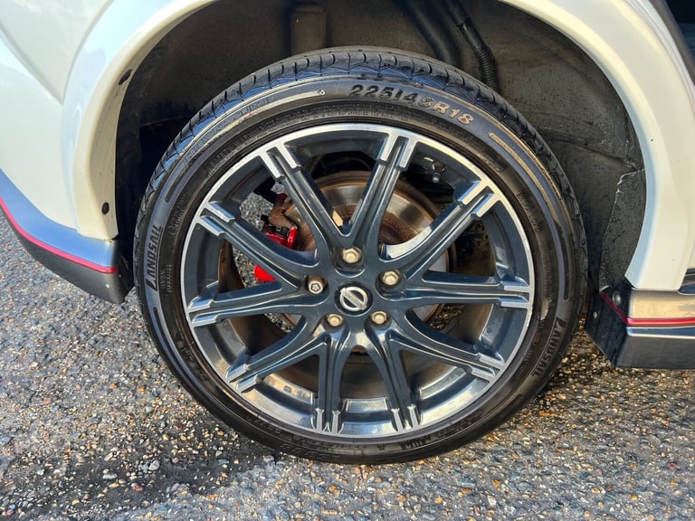 2016 Nissan Juke 1.6 DiG-T Nismo RS 5dr 4WD Xtronic HATCHBACK Petrol Automatic