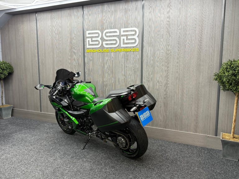 2018 18 Kawasaki Ninja H2 SX SE Euro 4 - 1 Former Keeper - FSH +++Extras