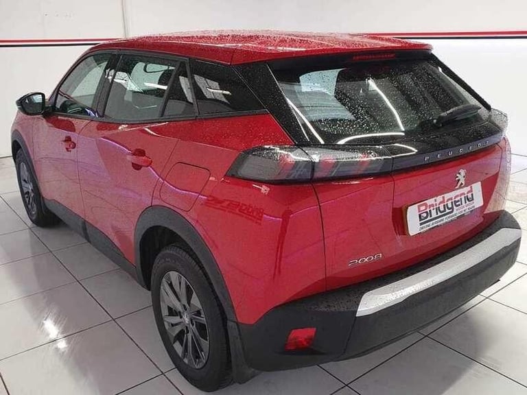  Peugeot 2008 1.2 PureTech Active Premium SUV 5dr Petrol Manual