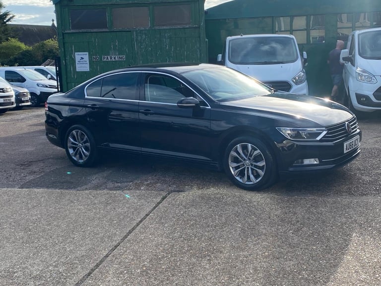 VOLKSWAGEN PASSAT 2.0 TDI BlueMotion Tech SE Black Manual Diesel 2016