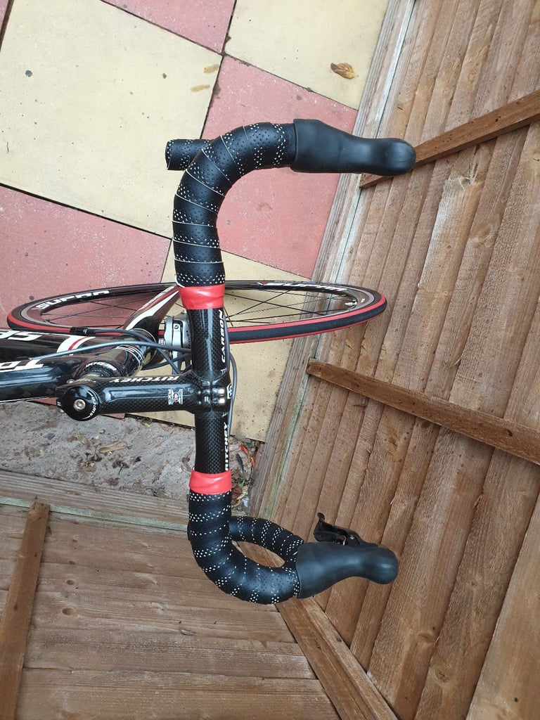 Sensa Toscana 56cm Carbon Road bike. 