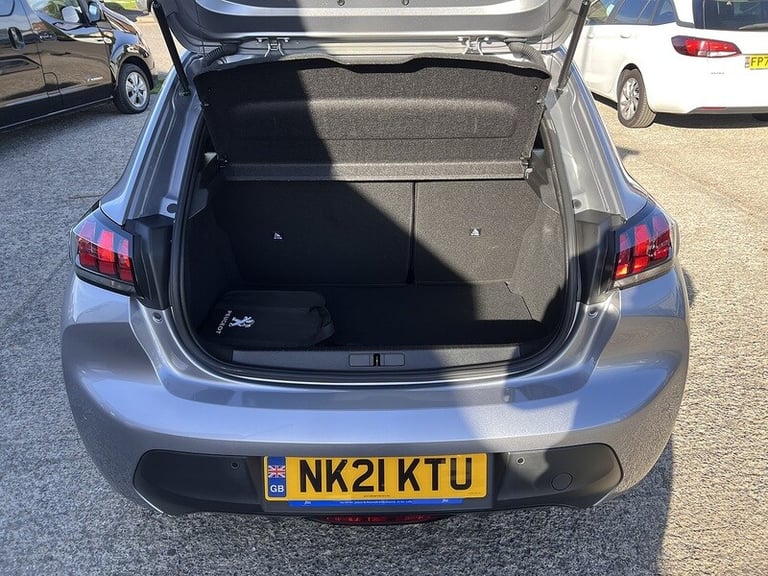  Peugeot E-208 50kWh Active Premium Auto (7kW Charger) Hatchback Electric Automatic