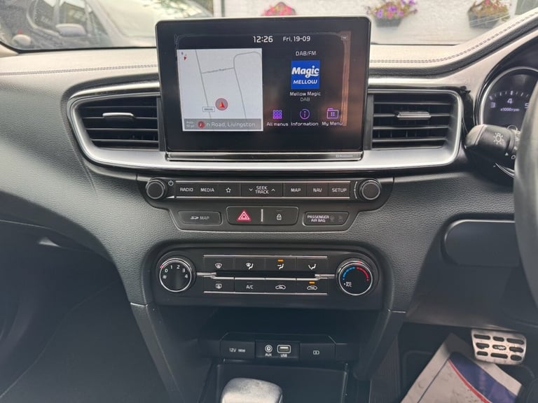 2019 Kia Ceed 1.4 T-GDi Blue Edition Hatchback 5dr Petrol DCT Euro 6 (s/s) (138 bhp) Hatchback Pe...