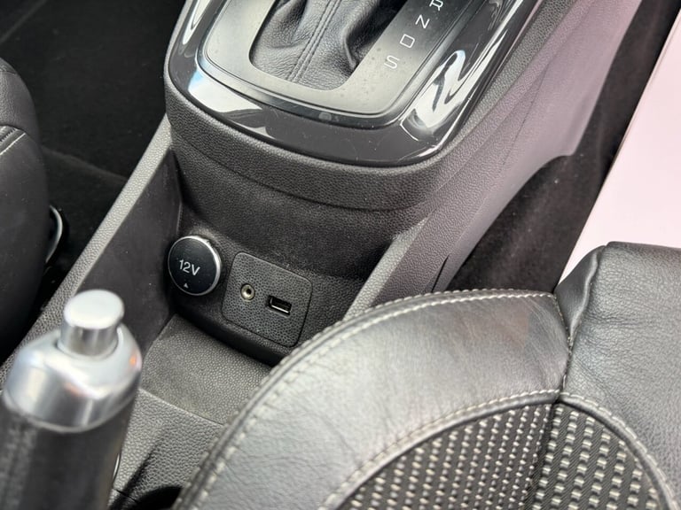2013 Ford Fiesta 1.6 Titanium X 5dr Powershift HATCHBACK PETROL Automatic