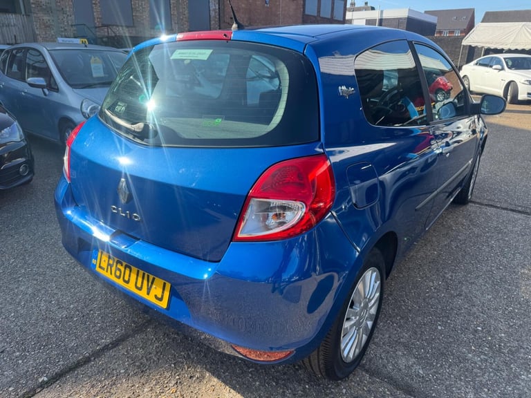 RENAULT CLIO 1.2 I-Music 2010