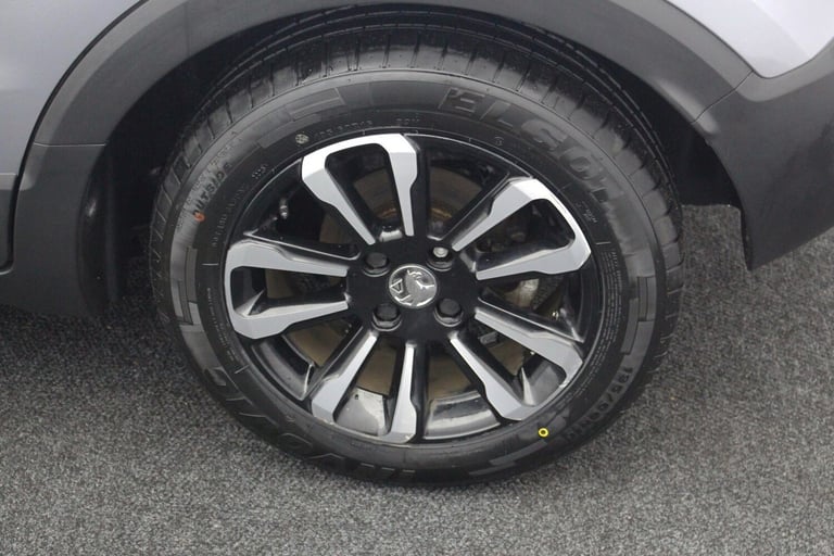 2021 Vauxhall Crossland 1.2 SE 5dr HATCHBACK PETROL Manual