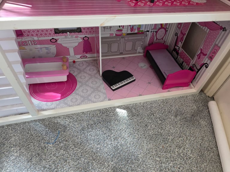 Dolls House 