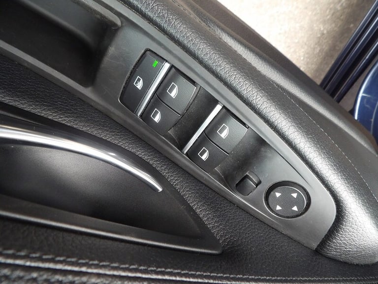 2013 BMW 5 Series 520d SE 4dr SALOON DIESEL Manual
