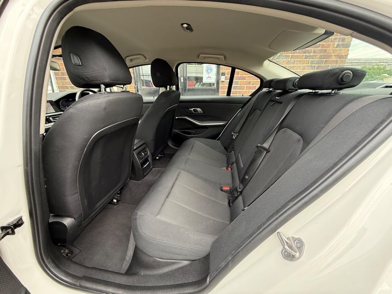 2021 BMW 3 Series 2.0 330e 12kWh SE Pro Auto Euro 6 (s/s) 4dr SALOON Petrol/Electric Hybrid Autom...