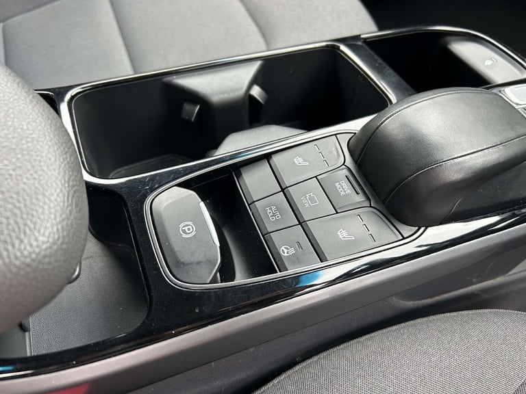 2020 Hyundai IONIQ 100kW Premium 38kWh 5dr Auto HATCHBACK ELECTRIC Automatic