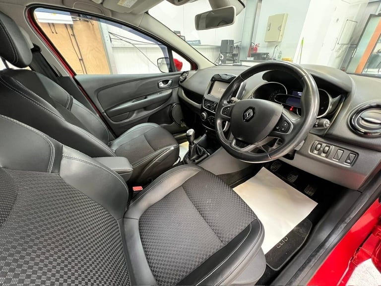 2017 Renault Clio 0.9 TCE 90 Dynamique S Nav 5dr HATCHBACK Petrol Manual