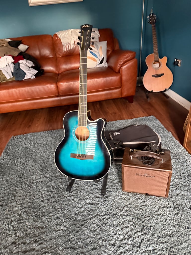 image for Barely used guitar with amp