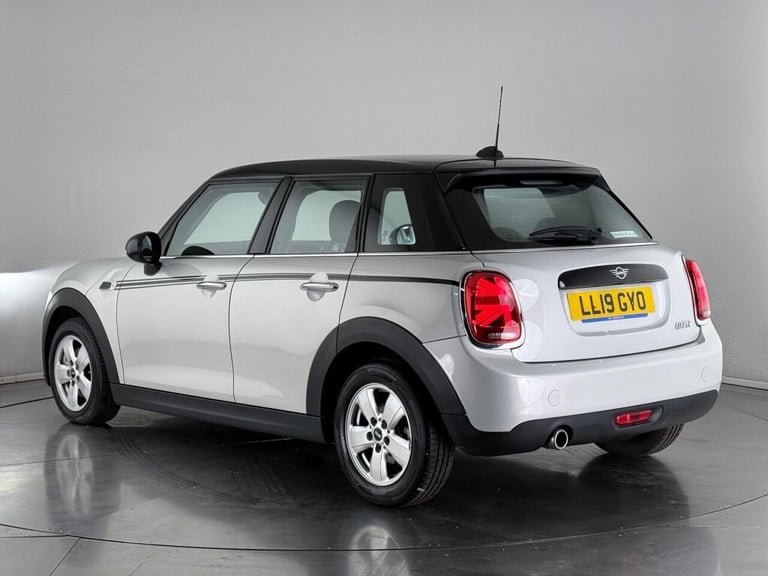 2019 MINI Hatch 1.5 Cooper Classic Euro 6 (s/s) 5dr Hatchback Petrol Manual