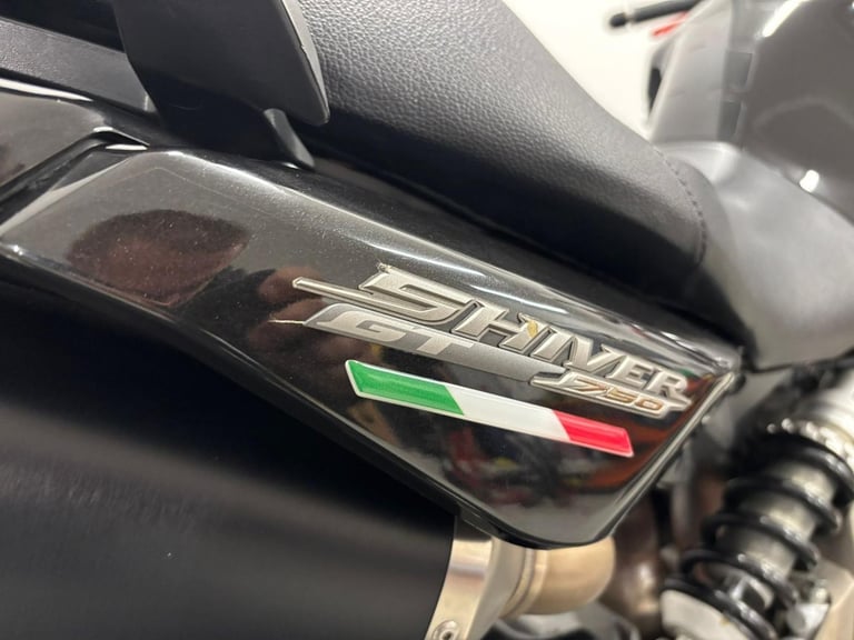 APRILIA SHIVER 750GT ** LONG MOT - ARROW EXHAUST - BELLY PAN ** 