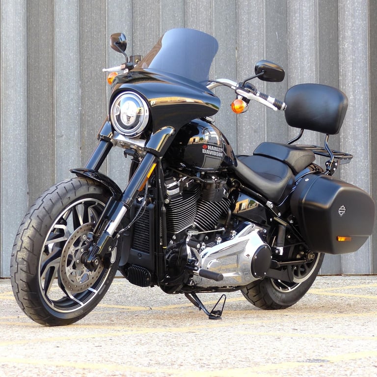 2021 Harley-Davidson FLSB Sport Glide 1745 – Stunning Condition, Low Mileage FSH