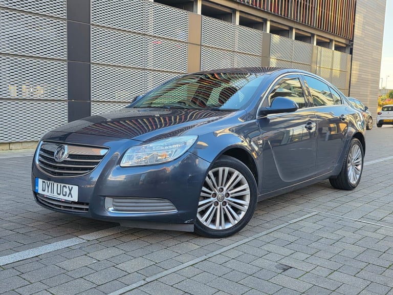 Vauxhall, INSIGNIA, Hatchback, 2011, Other, 1956 (cc), 5 doors