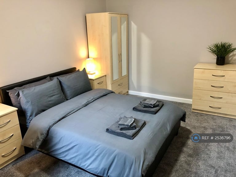 5 bedroom house in Kingsway, Coventry, CV2 (5 bed) (#2536796)