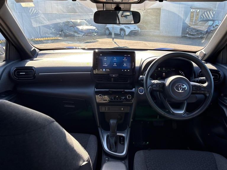 2022 Toyota Yaris 1.5 Hybrid Design 5dr CVT Estate Hybrid Automatic