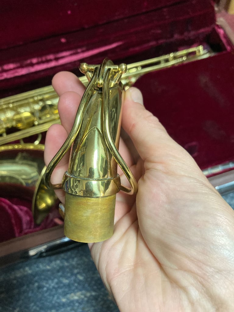 Tenor sax Mark VI copy, plays great !