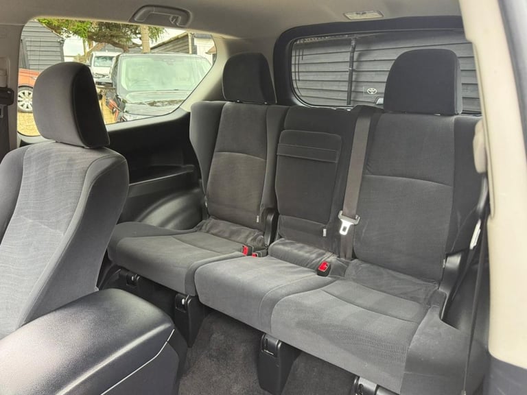 2022 Toyota Land Cruiser 2.8D Active SUV 3dr Diesel Auto 4WD Euro 6 (s/s) (204 ps) ESTATE Diesel ...