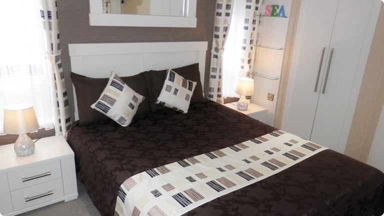 Craig Tara Ayr, Platinum 2 Bedroom Caravan for hire. Veranda, Sea Views, WiFi