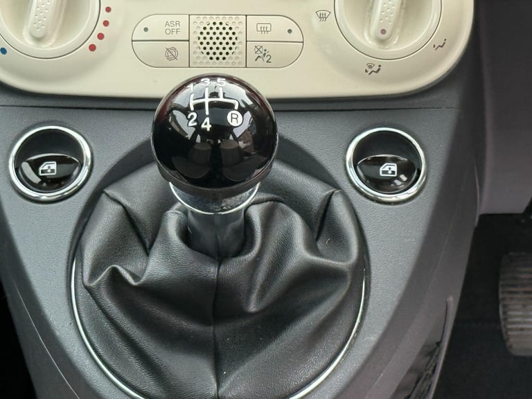 2016 Fiat 500 1.2 Lounge Euro 6 (s/s) 3dr HATCHBACK Petrol Manual