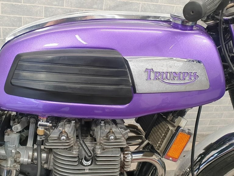 1973 TRIUMPH TRIDENT T150 Matching Numbers Piper 3-1 Exhaust TimeWarp Cafe Ra...