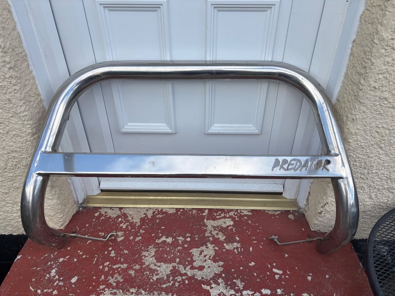 Frontier bull bars 