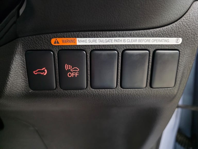 2015 Mitsubishi Outlander 2.0h 12kWh GX4h CVT 4WD Euro 5 (s/s) 5dr ESTATE Petrol/Electric Hybrid ...