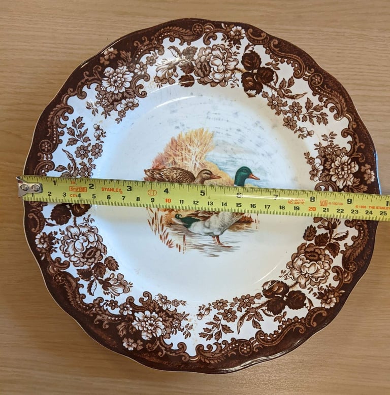 6 Royal Worcester Palissy Game Plates x 6