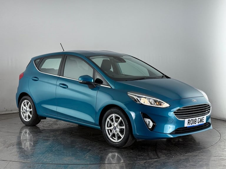 image for  Ford Fiesta 1.0T EcoBoost Zetec Auto Euro 6 (s/s) 5dr Petrol Automatic