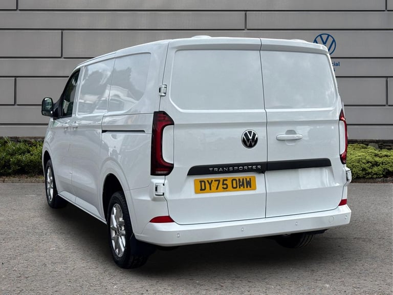 Volkswagen Transporter Panel Van 2.0 Tdi T32 Commerce Plus Panel Van 5dr